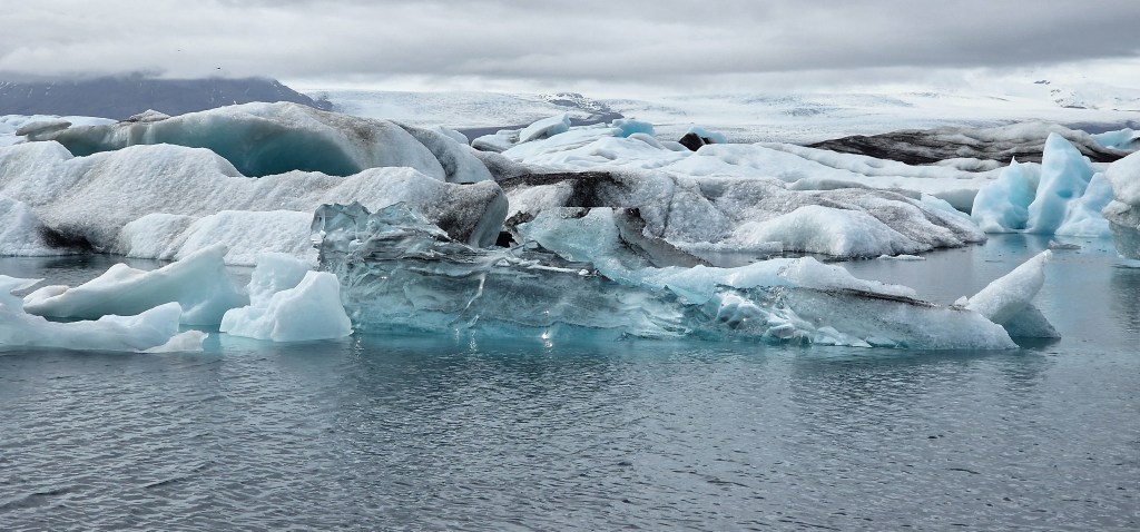 Családi kalandok Dél-Izlandon: vízesések és varázslatos&nbsp;tájak